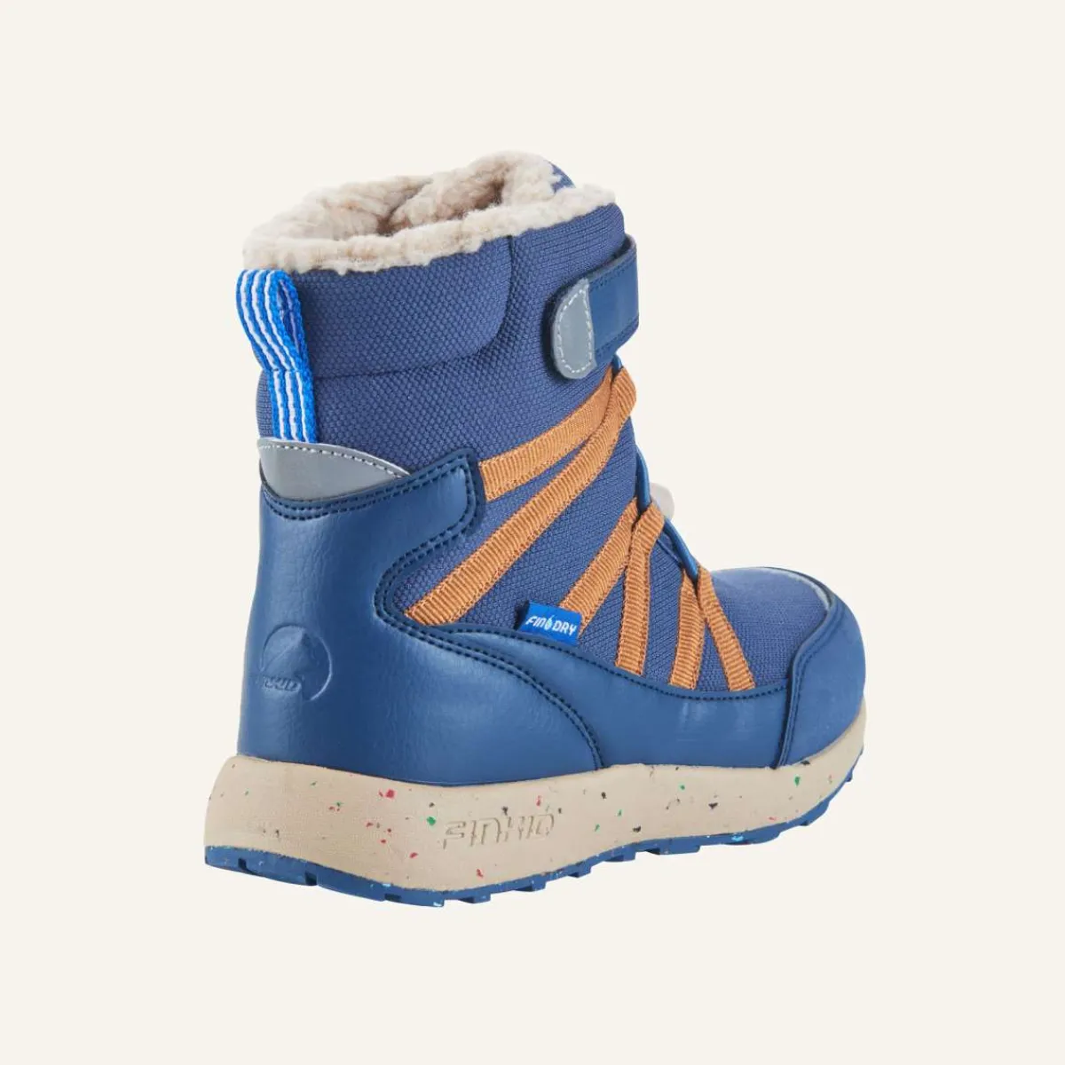Kinder finkid KARI